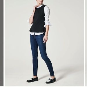 NWT Spanx Ankle Skinny Jeans in Midnight shade- L